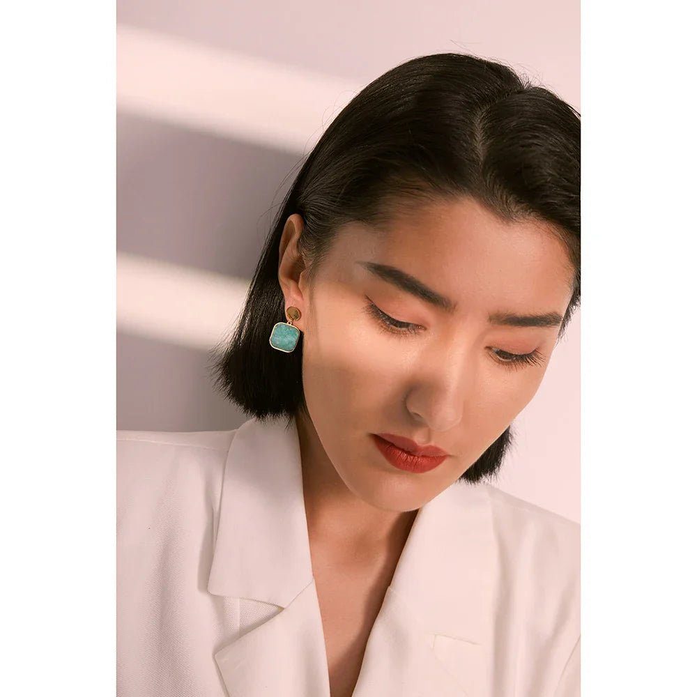 18K Natural Green Stone Dangle Earrings - Oreela