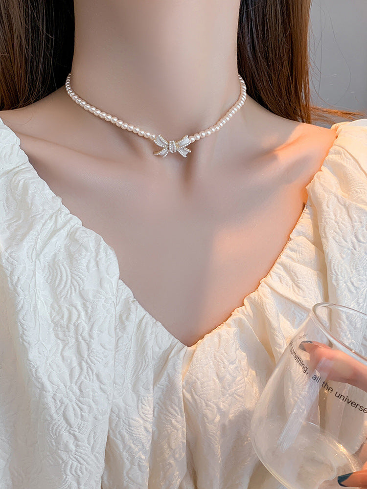 Pearl Necklace with Short Collarbone Chain Bow