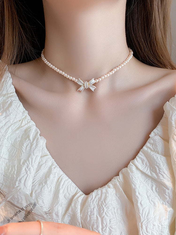 Pearl Necklace with Short Collarbone Chain Bow