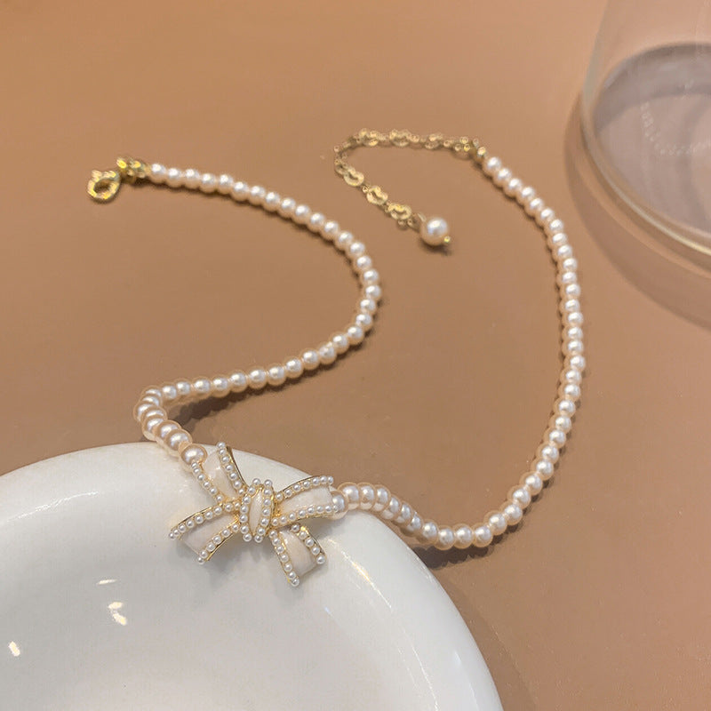 Pearl Necklace with Short Collarbone Chain Bow