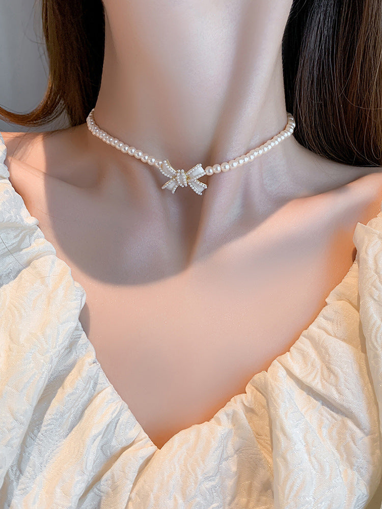 Pearl Necklace with Short Collarbone Chain Bow