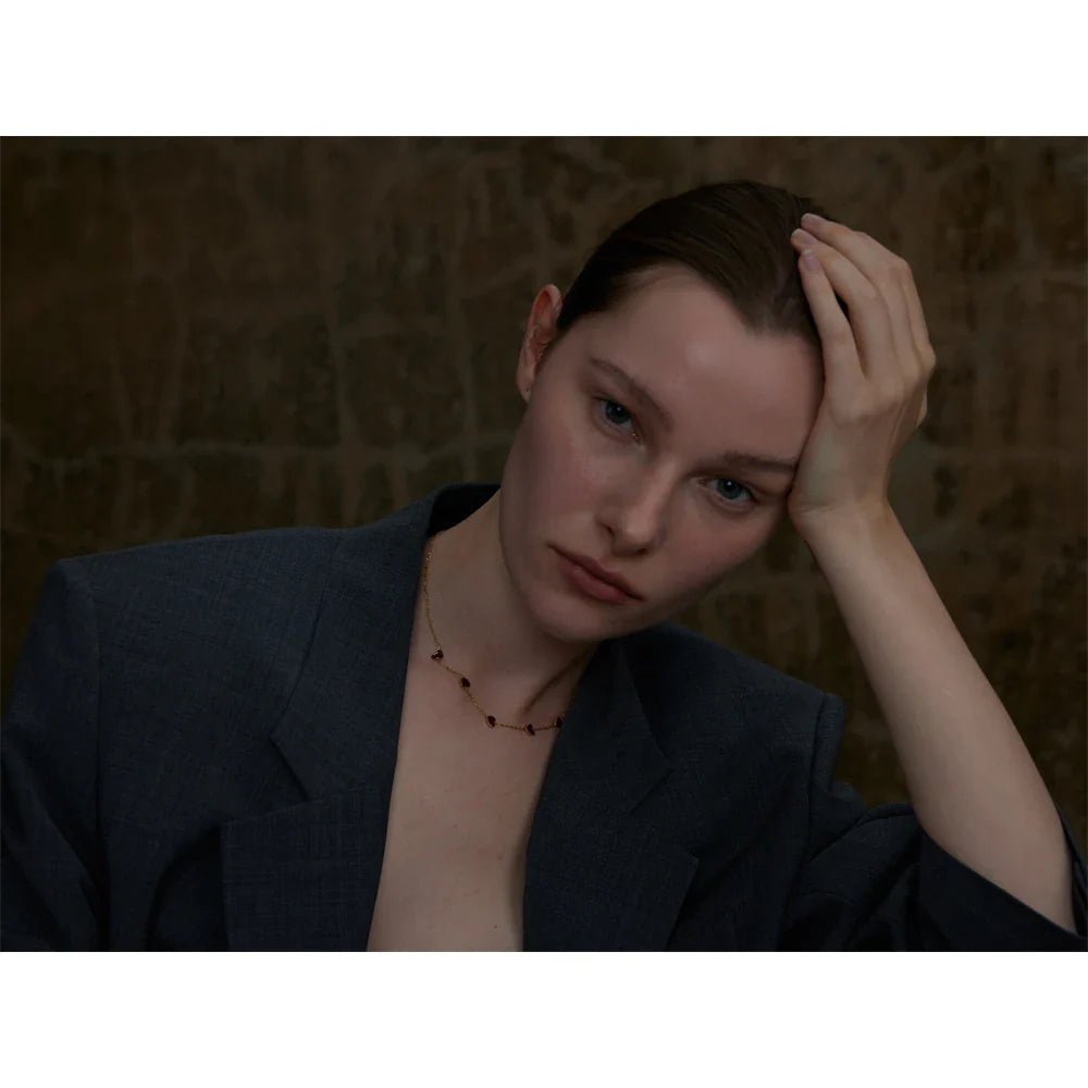 Red Heart Chain Necklace - Oreela