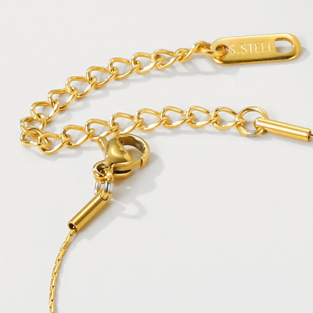 Pearl Charm Bracelet - Oreela