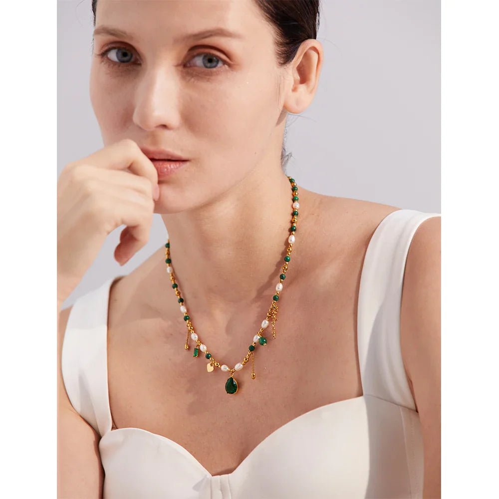 Green Zirconia & Pearl Pendant Necklace - Oreela