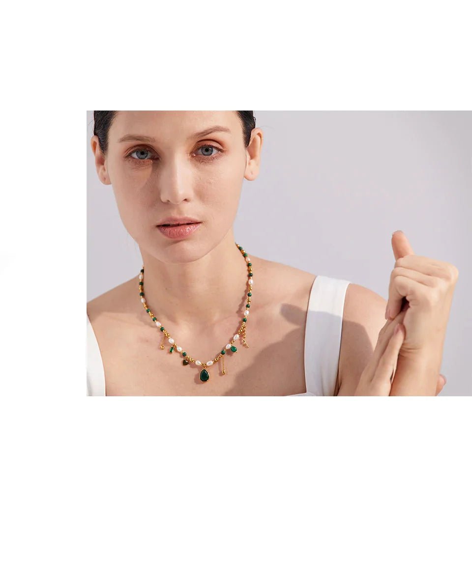 Green Zirconia & Pearl Pendant Necklace - Oreela