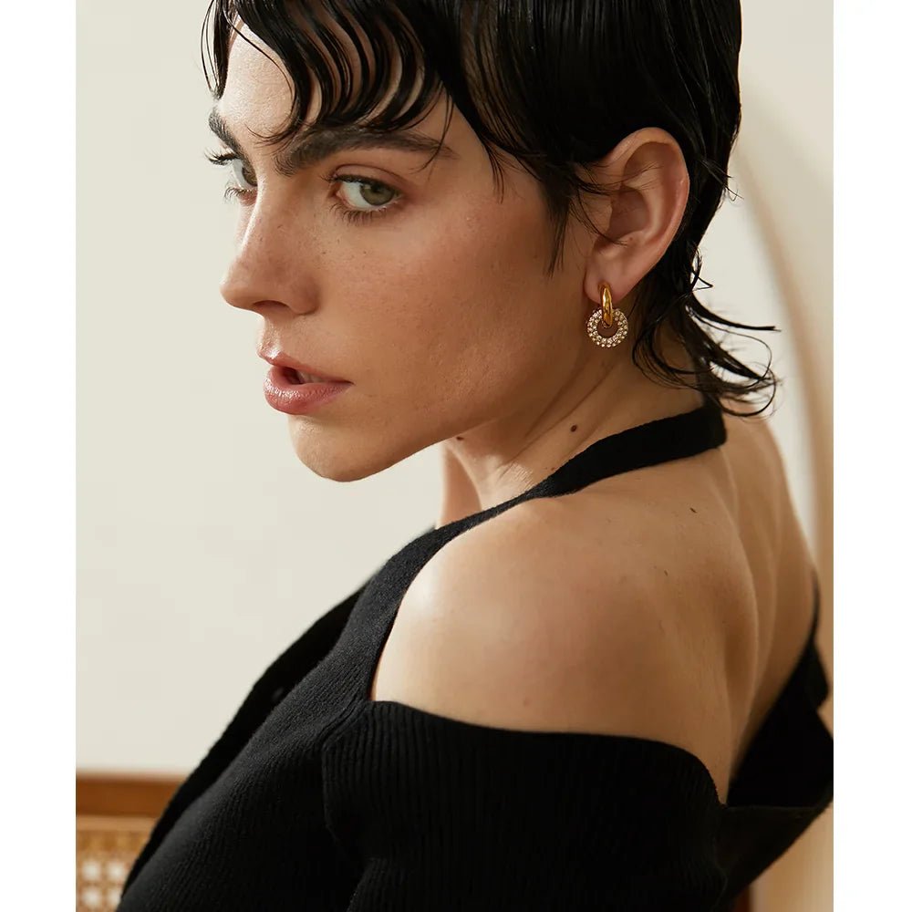 18K Gold Huggie Hoop Earrings - Oreela