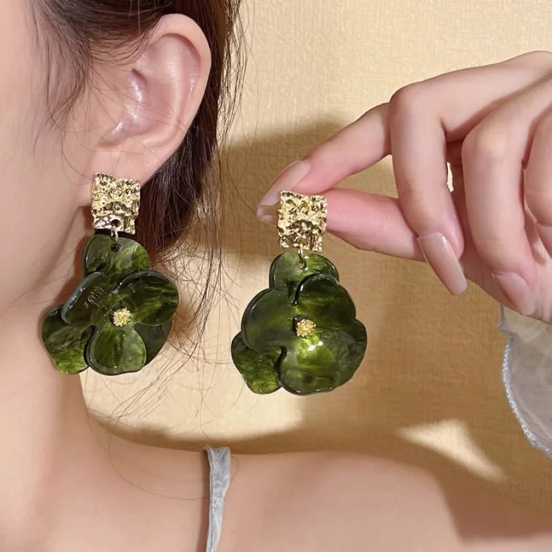 Vintage Flower Pendant Earrings - Oreela
