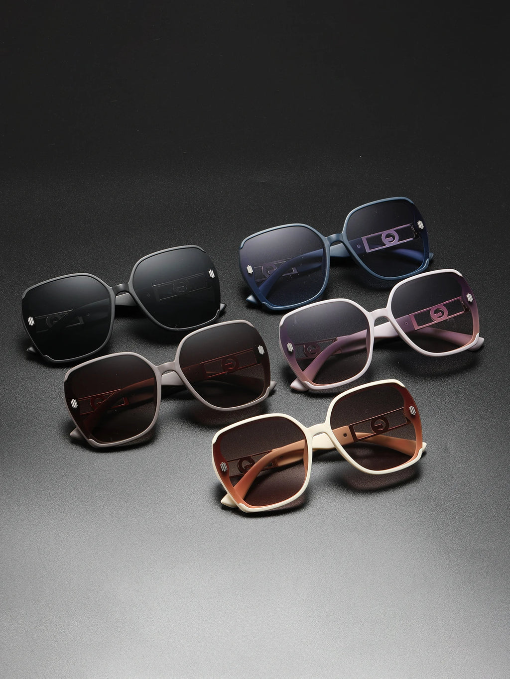 High-end look Sunglasses for women