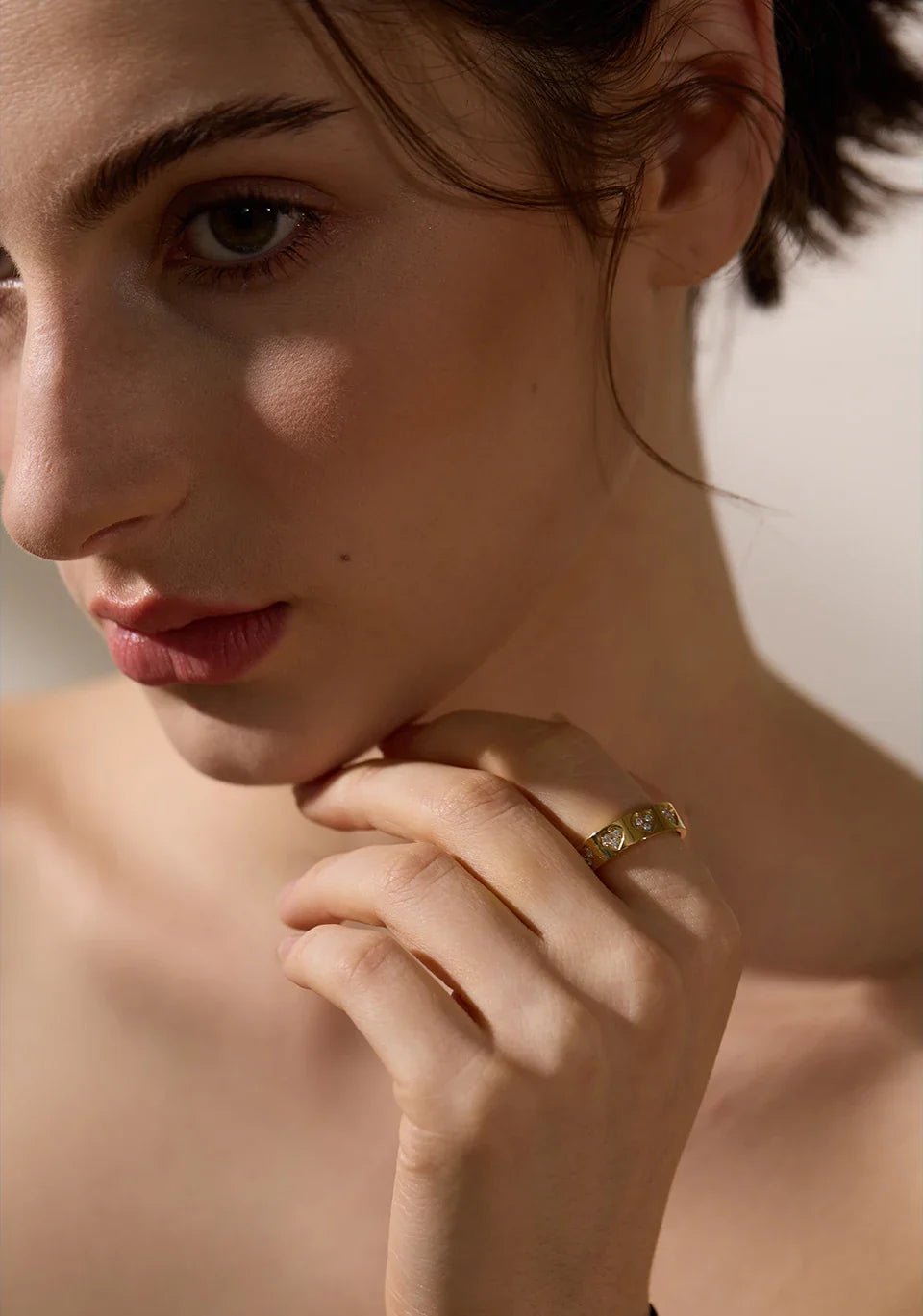 Zirconia Chic Heart Ring - Oreela