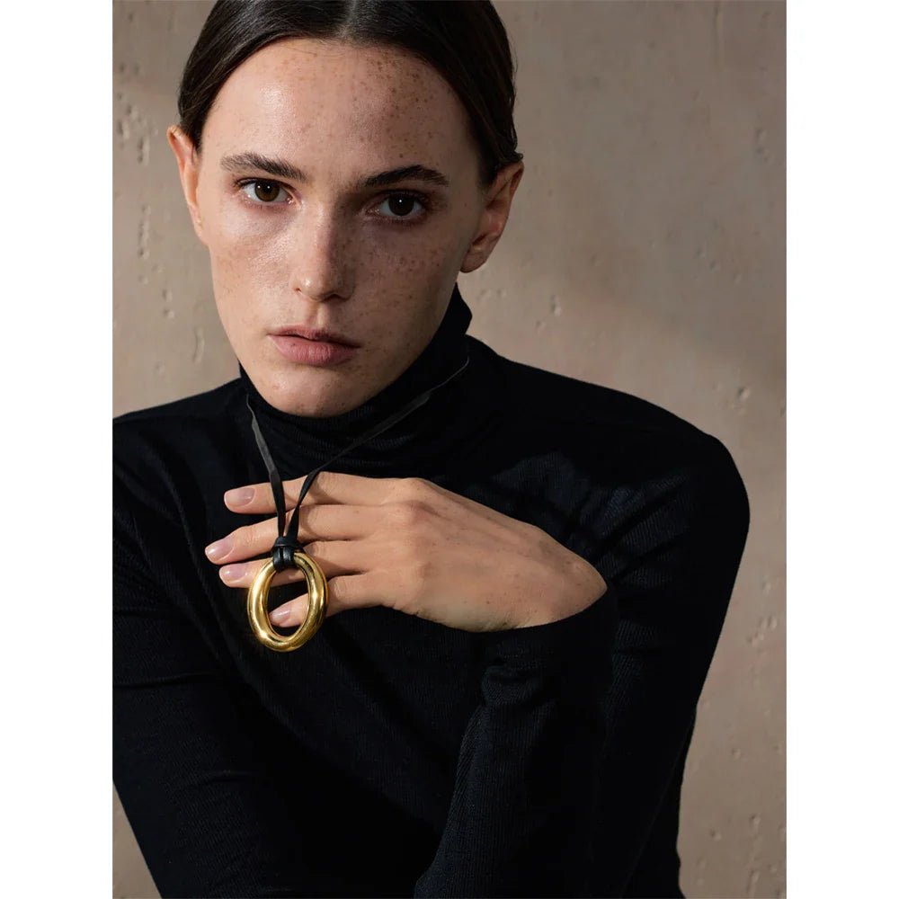 Leather Round Pendant Necklace - Oreela