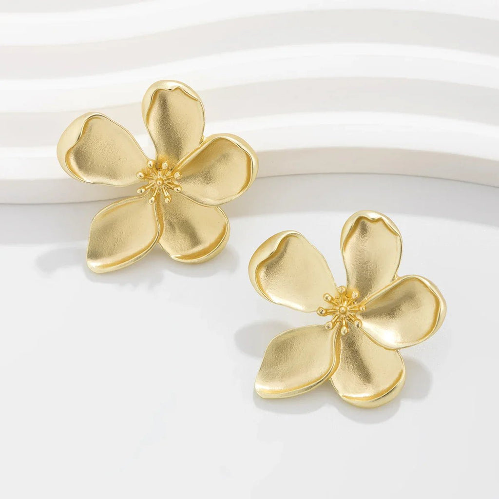 Flower Stud Earrings - Oreela