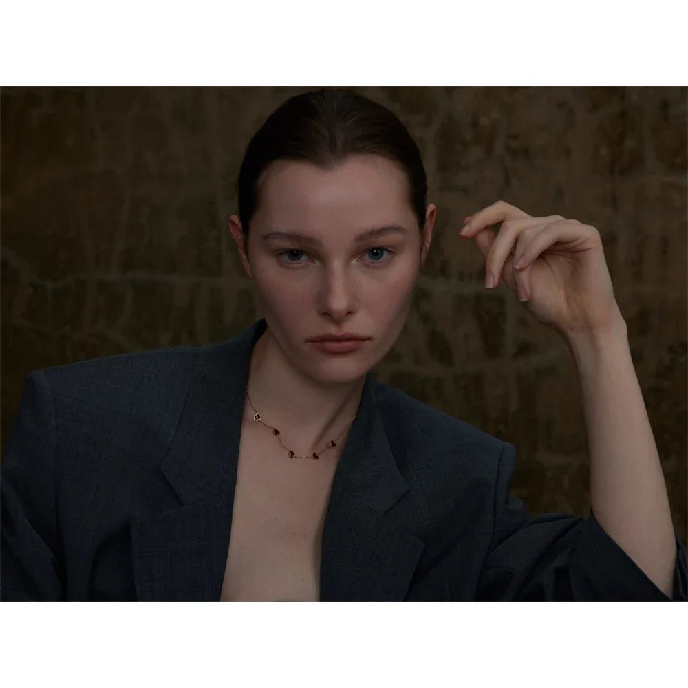 Red Heart Chain Necklace - Oreela