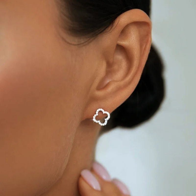 Lumière Clover Earrings