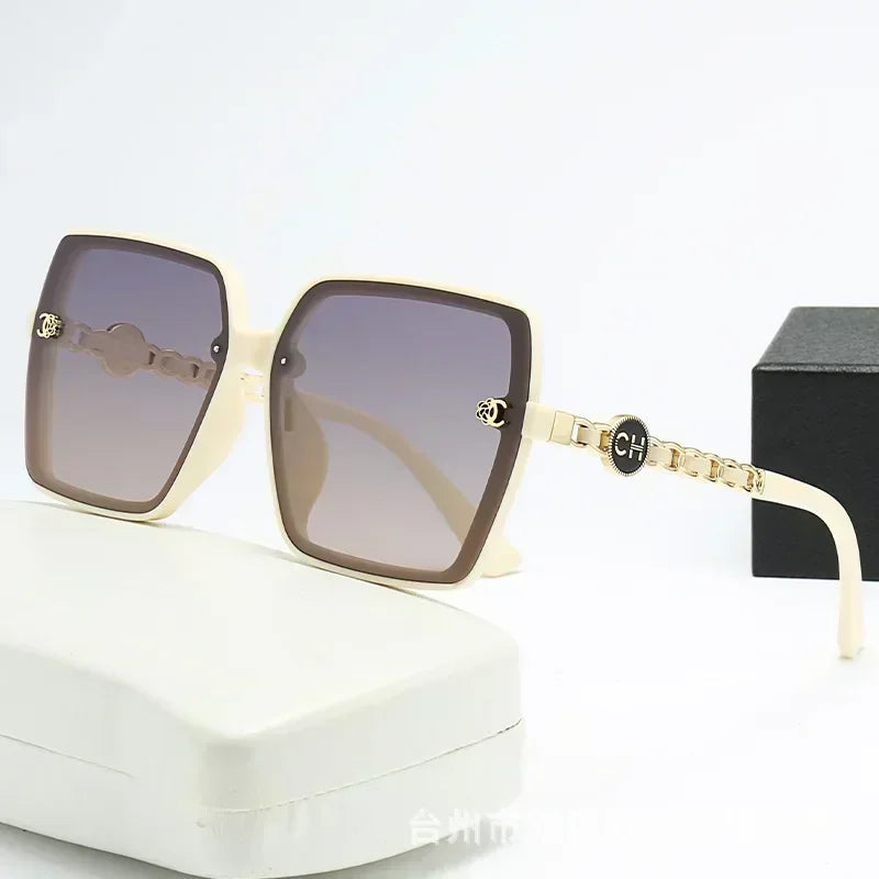 Fashion Sunglasses for Women. Polarized Large Frame Retrp Square  Glasses