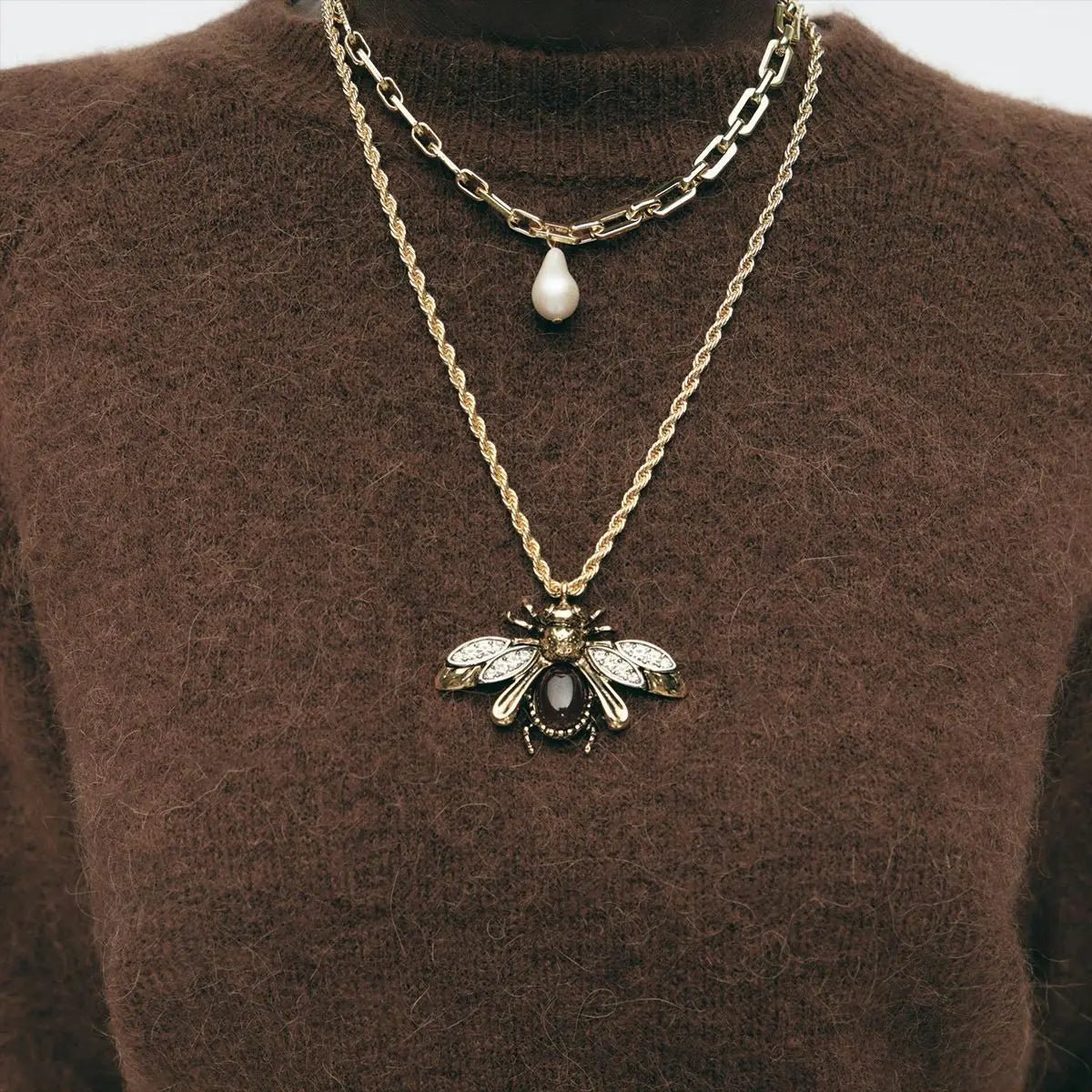 Vintage Bee Pearl Drop Earrings/Chain - Oreela