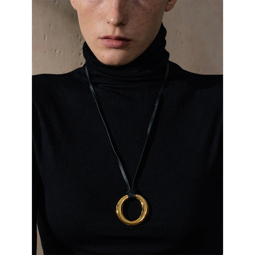 Leather Round Pendant Necklace - Oreela