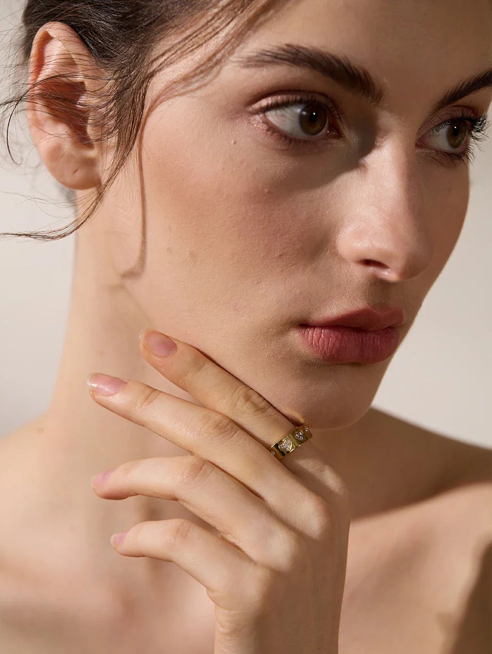 Zirconia Chic Heart Ring - Oreela