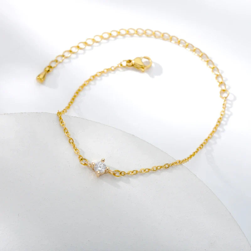 Ivy's Solitaire Bracelet