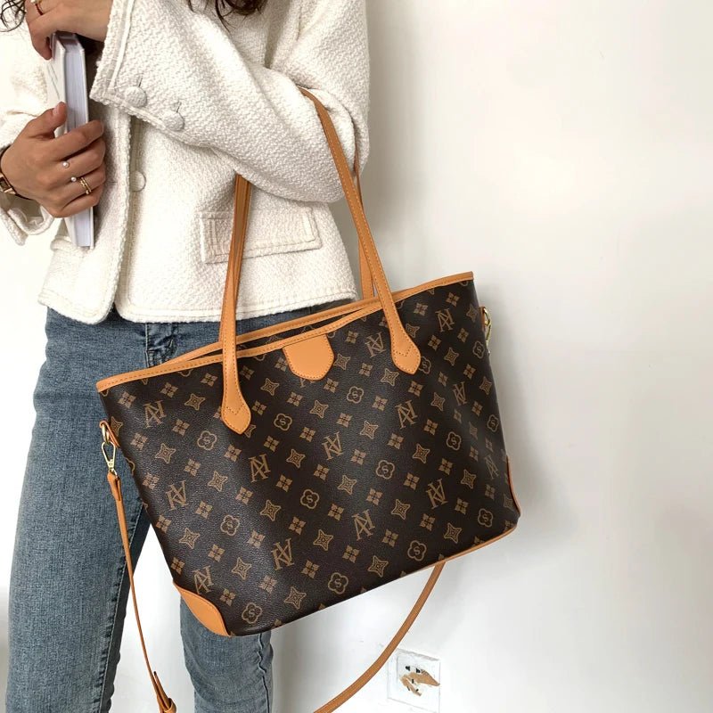 Durable Messenger Bag For Women Made Of Genuine Leather - Oreela