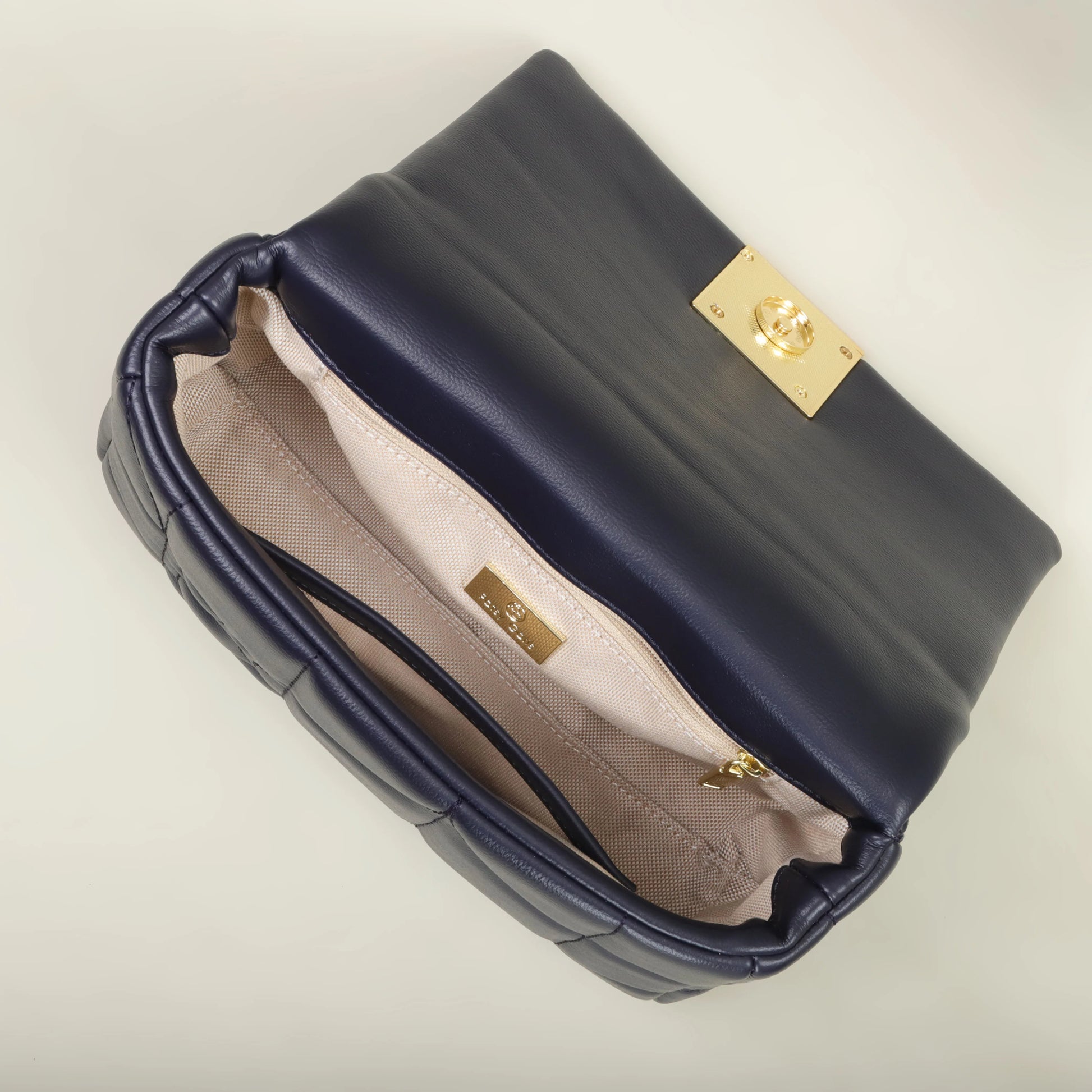 Fashion Classic Retro Women's Shoulder Bag - Oreela