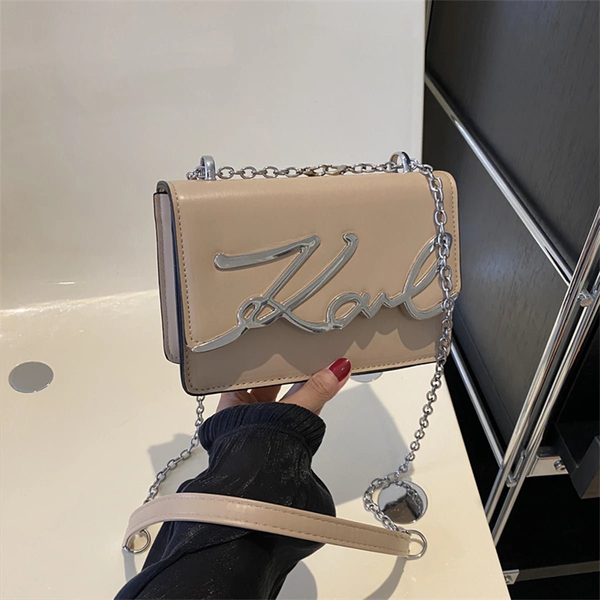 Fashionable Crossbody Bag.Metal Letter Logo ChainLink Strap. - Oreela