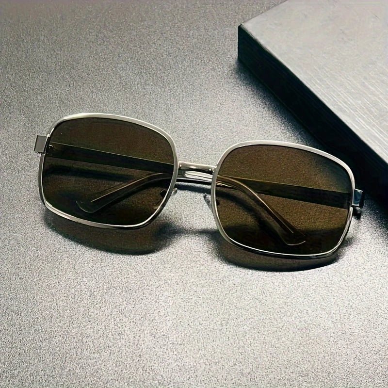 "New" Fashionable Sunglasses for Men & Women - Oreela