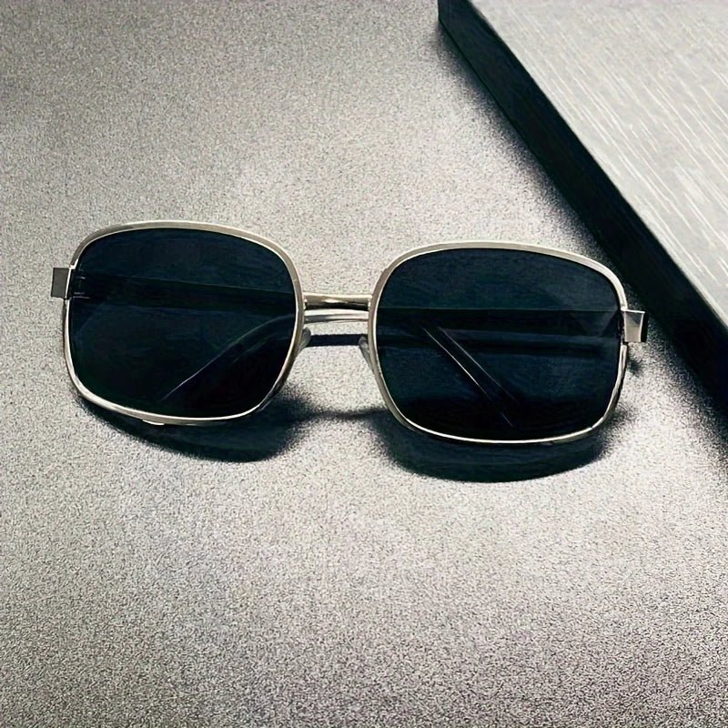 "New" Fashionable Sunglasses for Men & Women - Oreela