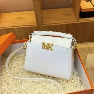 Paris Retro Chain Strap Crossbody Bag For Women Premium Leather - Oreela