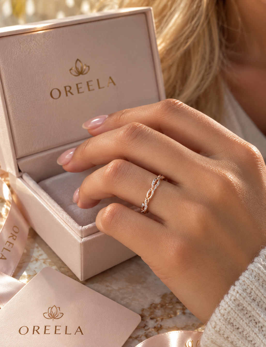Elara Diamond Twist Ring