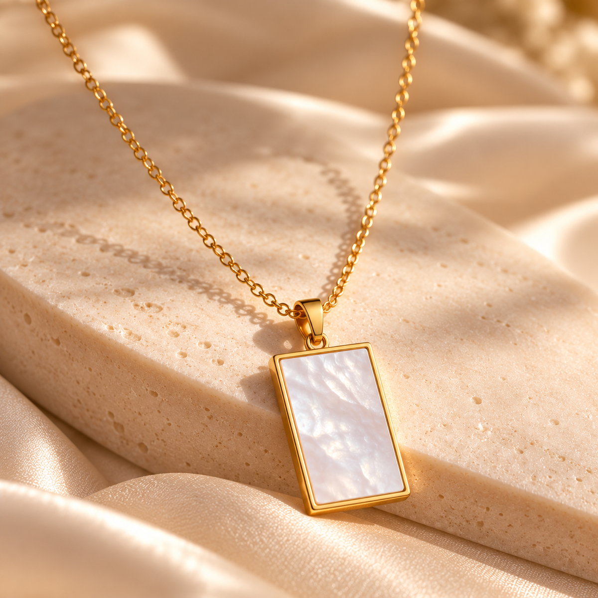 Gold Pendant Necklace