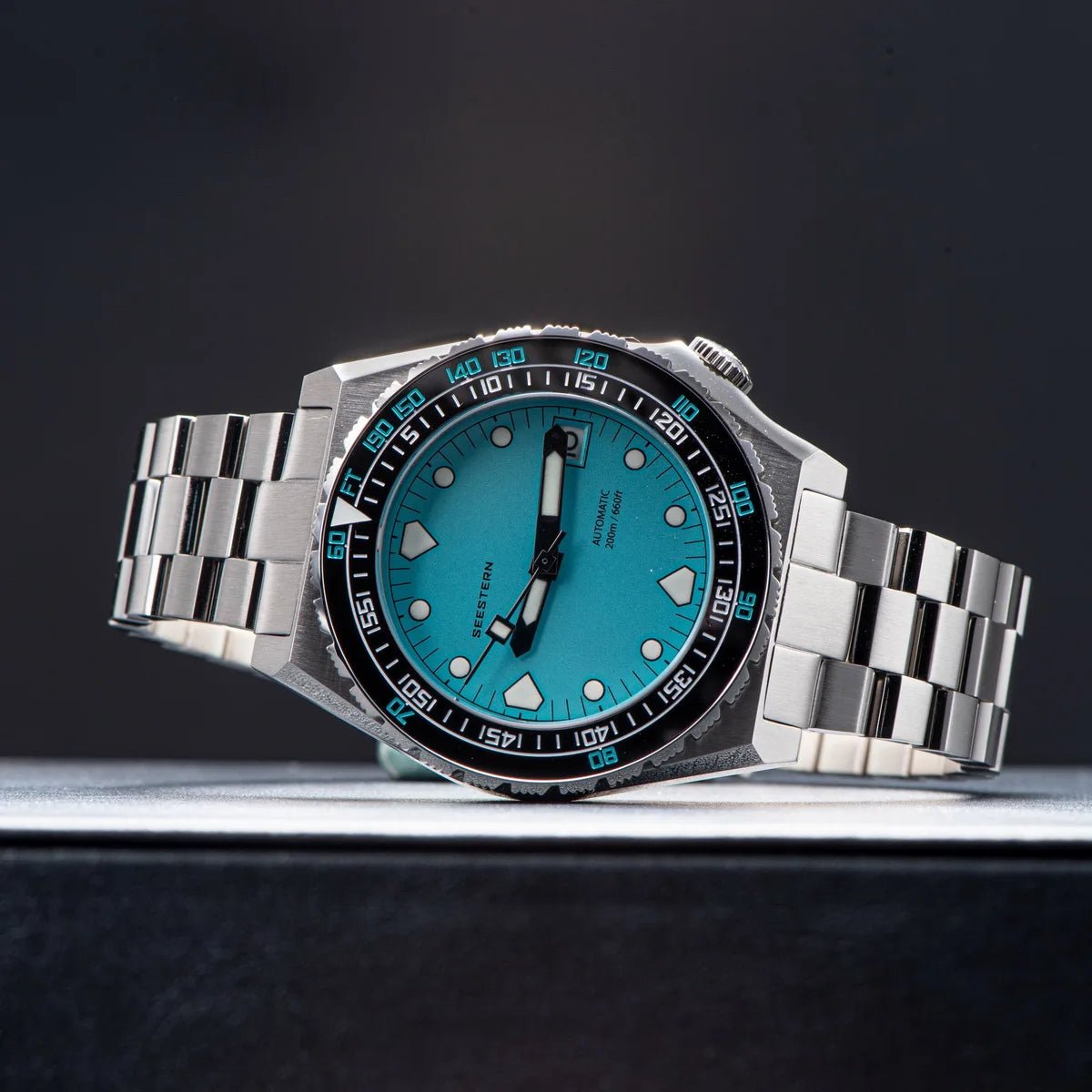 SEESTERN Men Watch Sapphire Luminous 200m Waterproof Bracelet Retro - Oreela