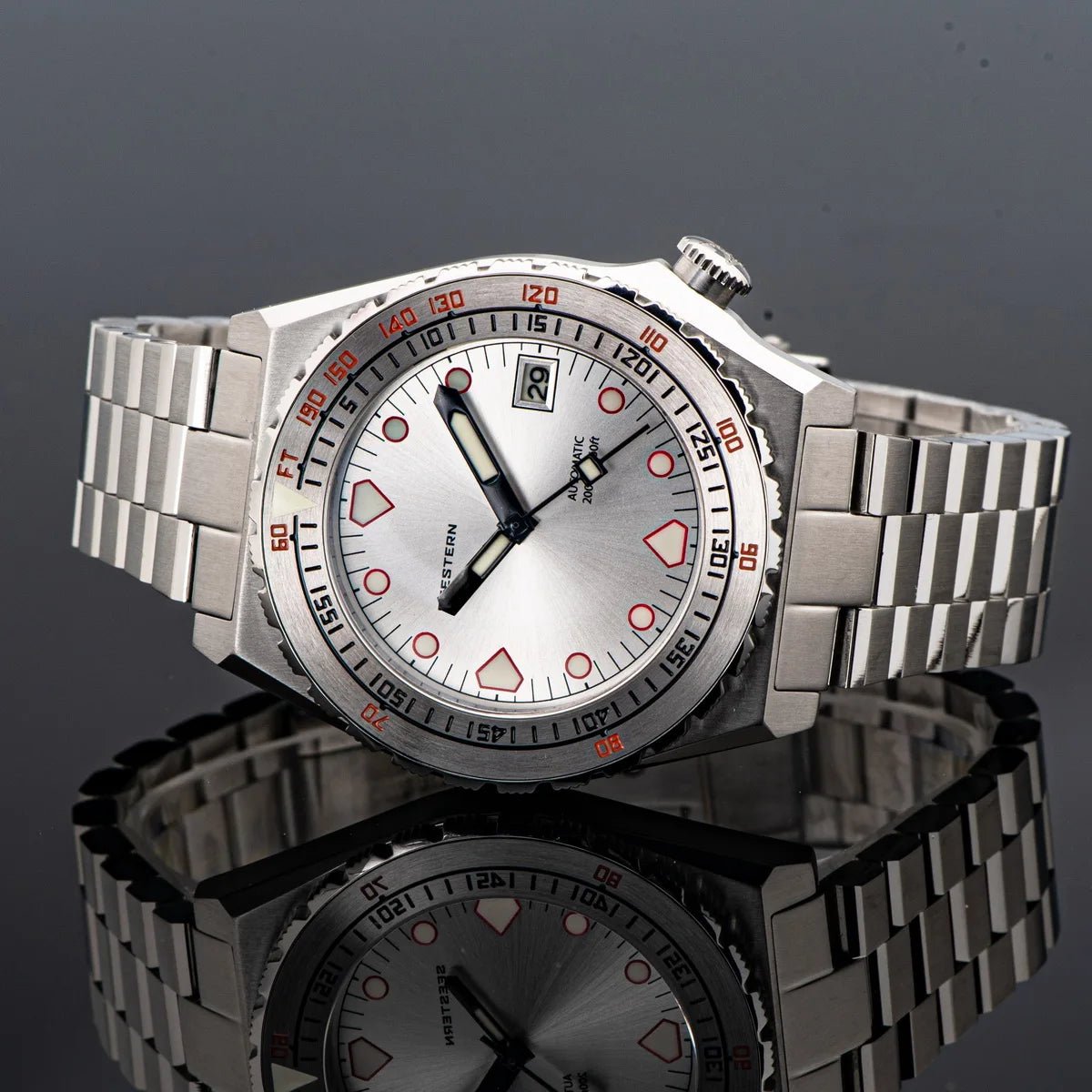 SEESTERN Men Watch Sapphire Luminous 200m Waterproof Bracelet Retro - Oreela