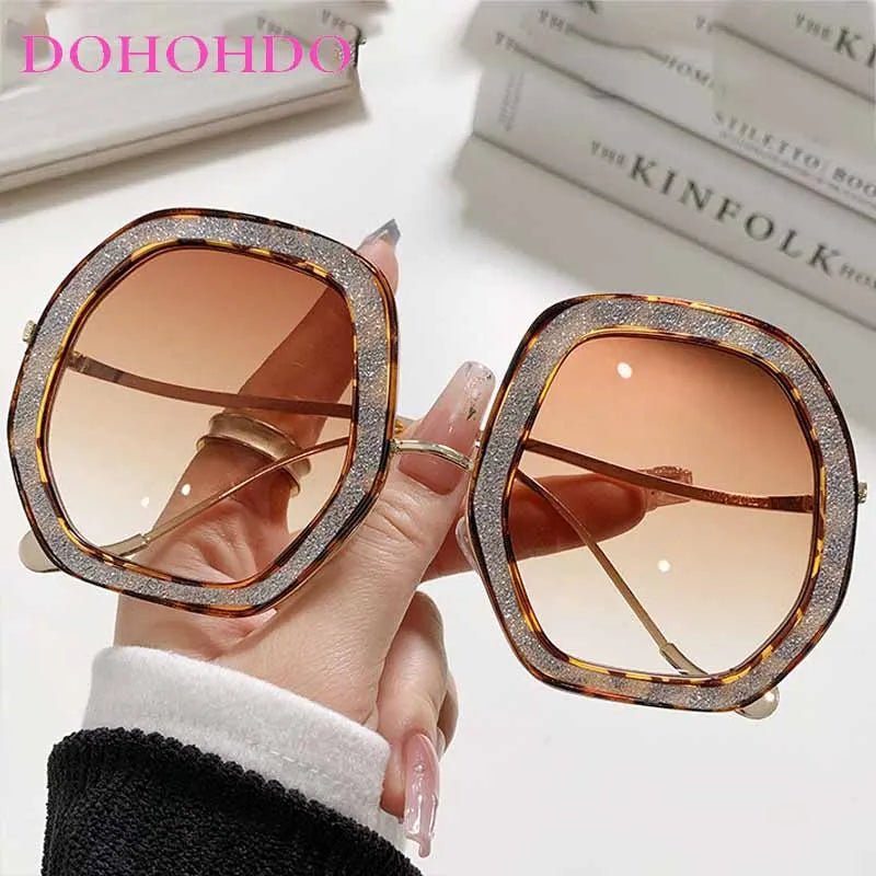 Trendy Oversized Oval Frame Women's Sunglasses - Oreela