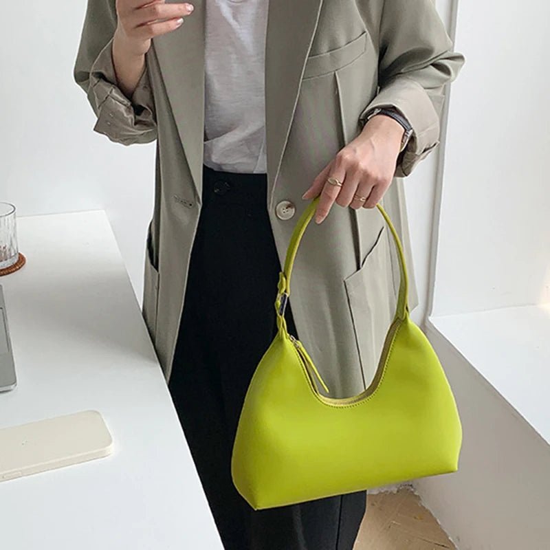 Women's Small Zip Pouch Bag - Oreela