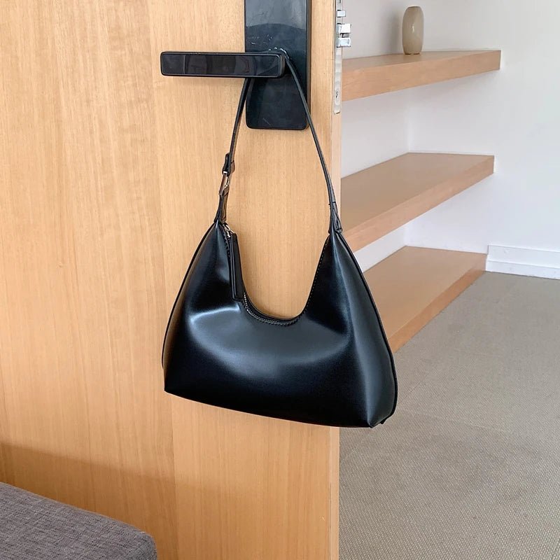 Women's Small Zip Pouch Bag - Oreela